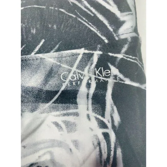 Listing Image Blurred Background