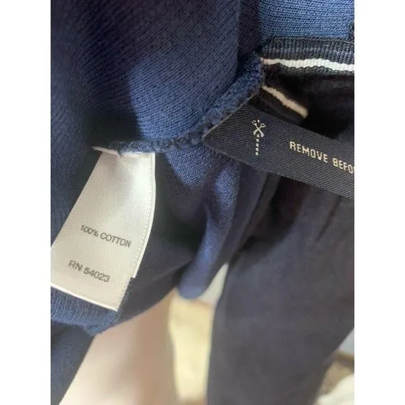 Listing Image Blurred Background