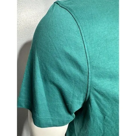 Listing Image Blurred Background