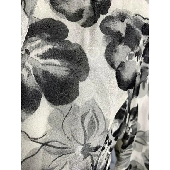 Listing Image Blurred Background