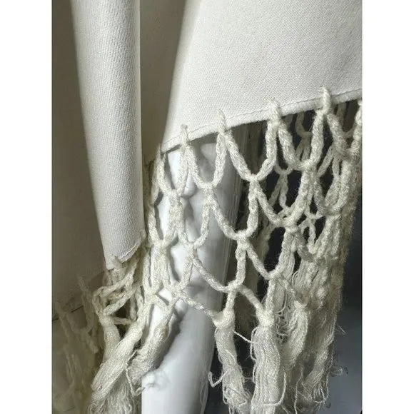 Listing Image Blurred Background