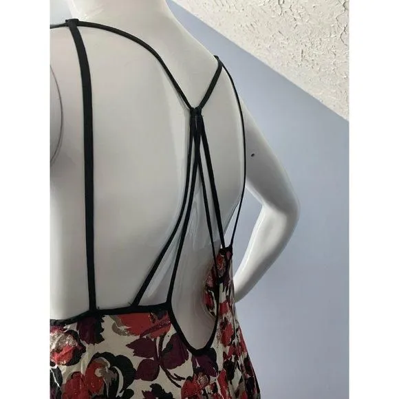 Listing Image Blurred Background