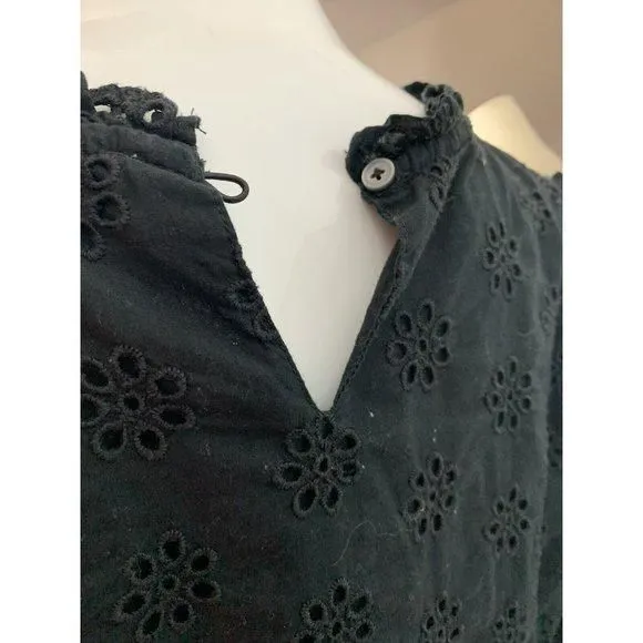 Listing Image Blurred Background