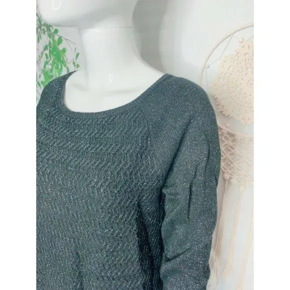 Listing Image Blurred Background