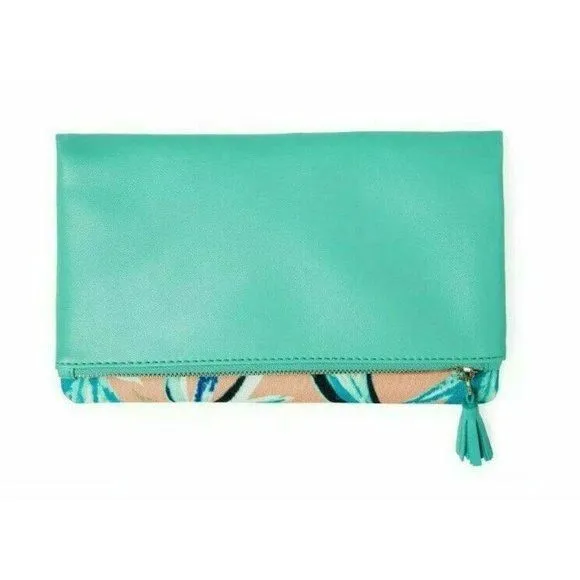 Listing Image Blurred Background