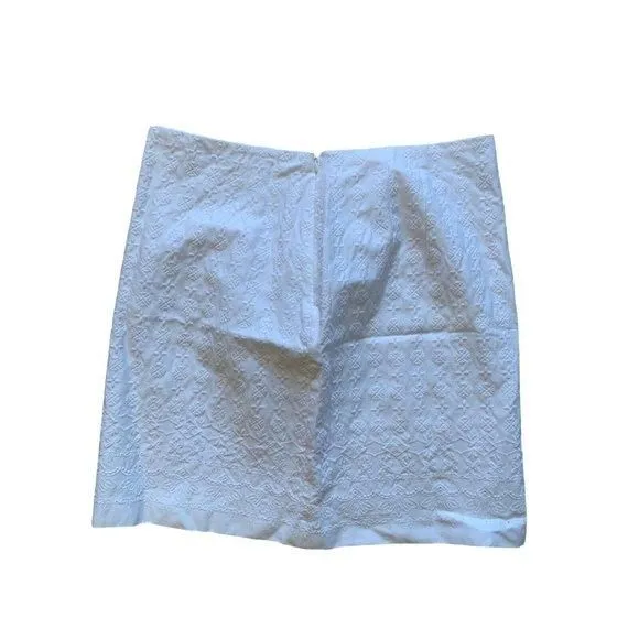 Listing Image Blurred Background