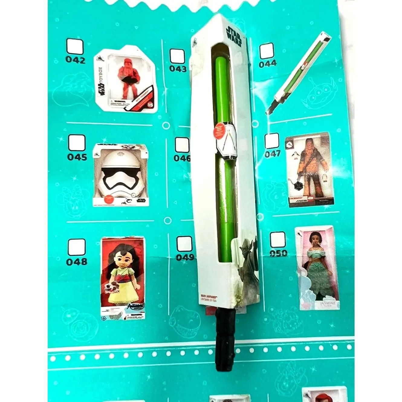 Product image for Disney Mini Brands Star Wars Yoda Green Lightsaber New