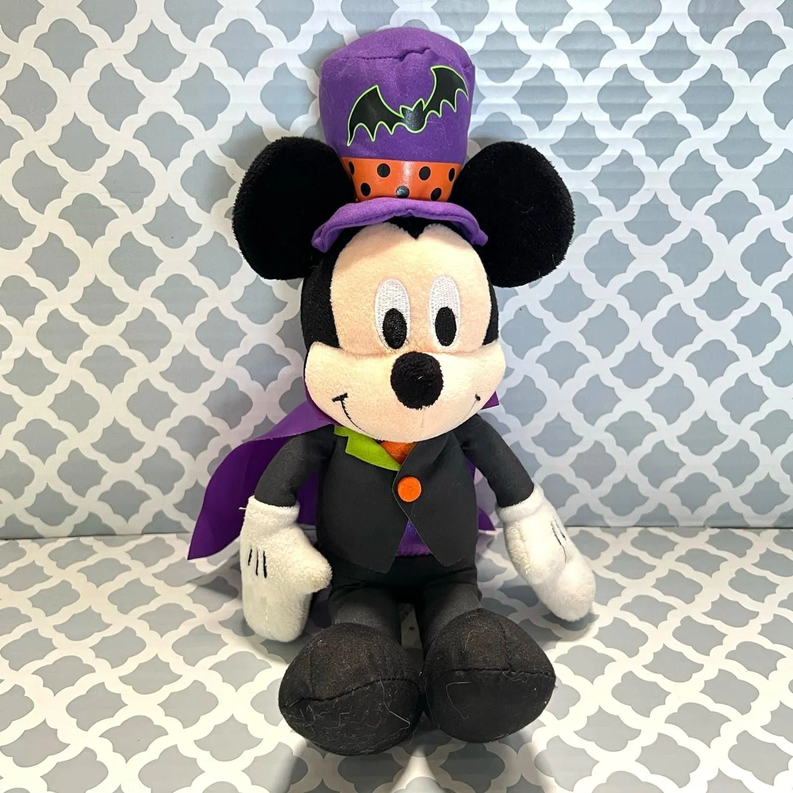 Product image for Disney Mickey Mouse Halloween Vampire 8" Plush Doll Pre-Loved - used