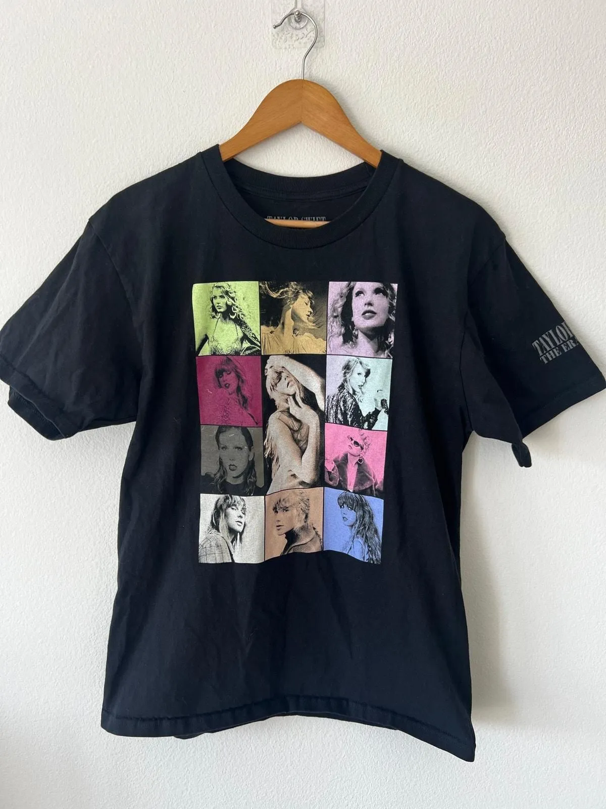 Product image for Taylor Swift The Eras Tour II black t-shirt M merch - pre-owned---good - Weekend Max Mara