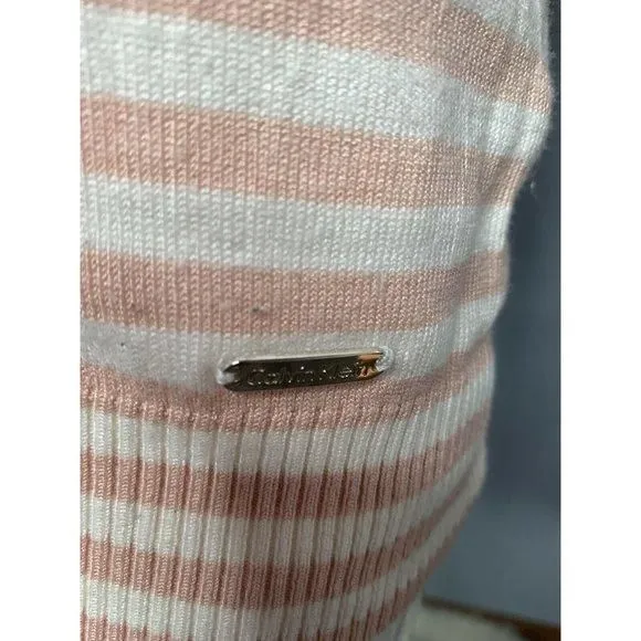 Listing Image Blurred Background