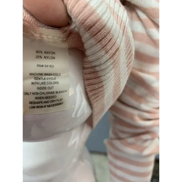 Listing Image Blurred Background