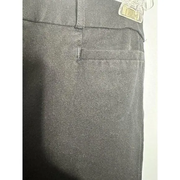 Listing Image Blurred Background
