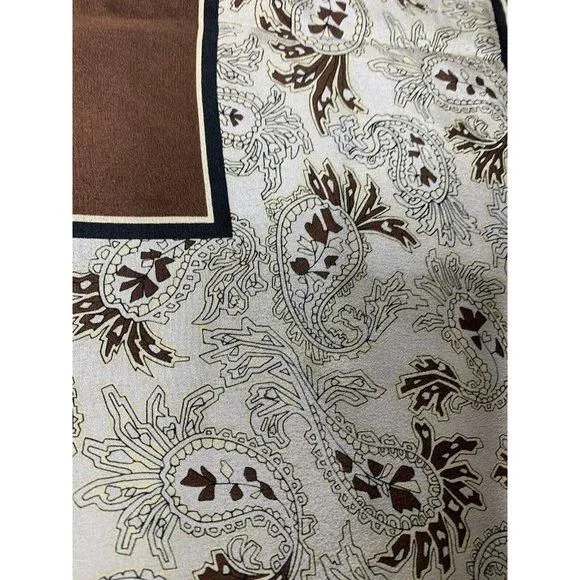 Listing Image Blurred Background