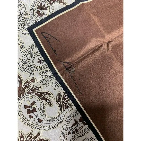 Listing Image Blurred Background