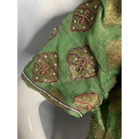 Listing Image Blurred Background