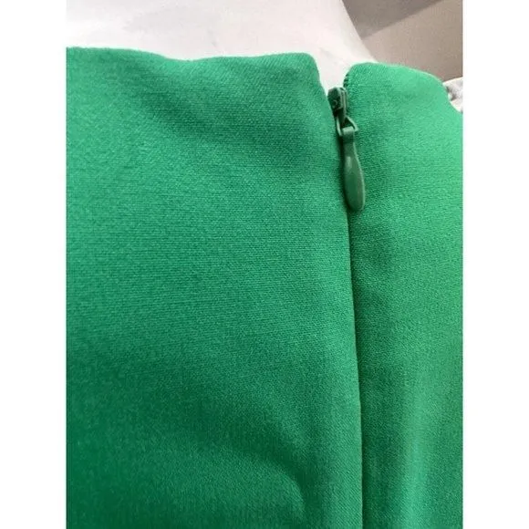 Listing Image Blurred Background