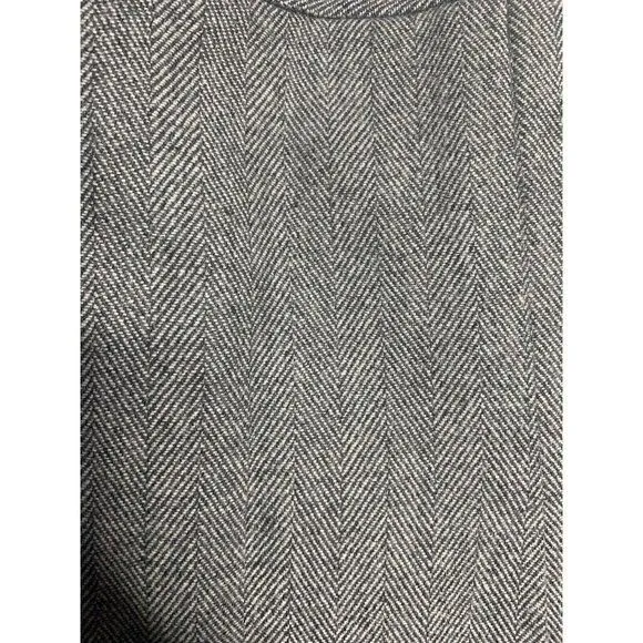 Listing Image Blurred Background