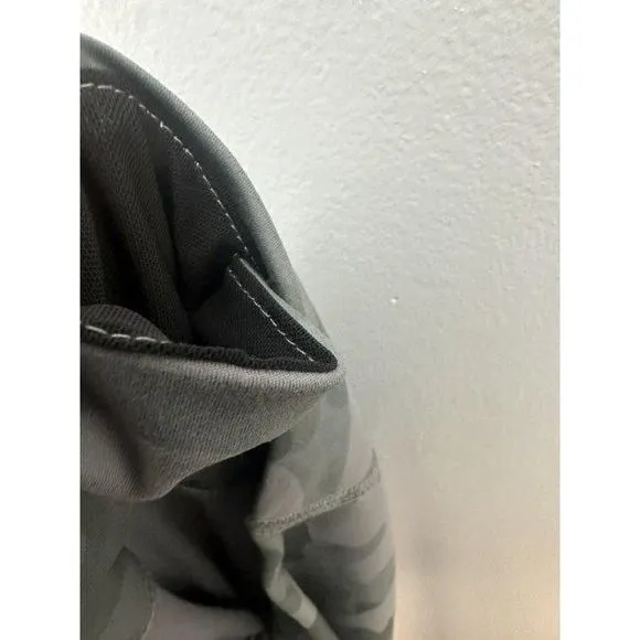 Listing Image Blurred Background
