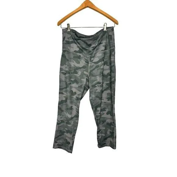 Listing Image Blurred Background