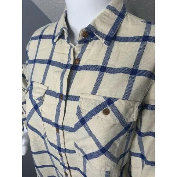 Listing Image Blurred Background