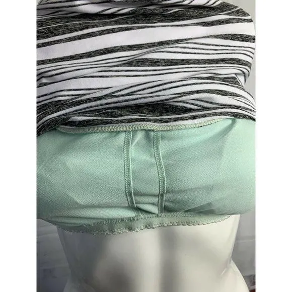 Listing Image Blurred Background