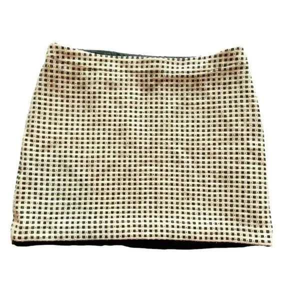 Listing Image Blurred Background
