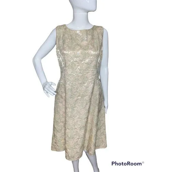 Listing Image Blurred Background