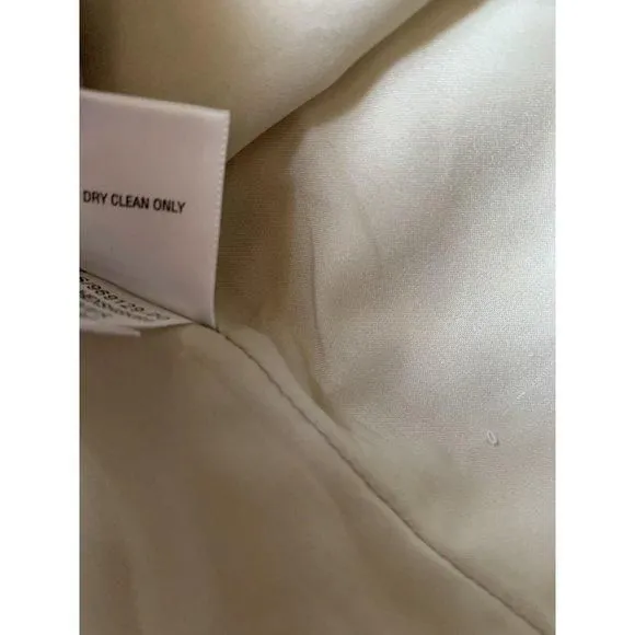 Listing Image Blurred Background
