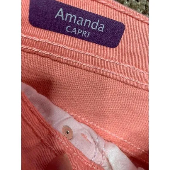 Listing Image Blurred Background