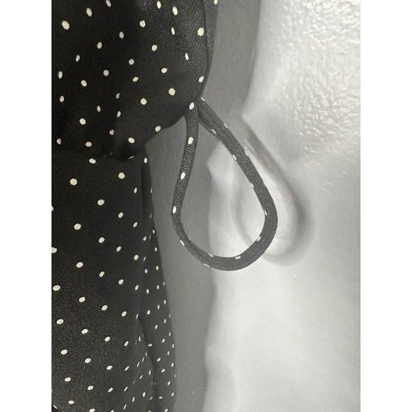 Listing Image Blurred Background