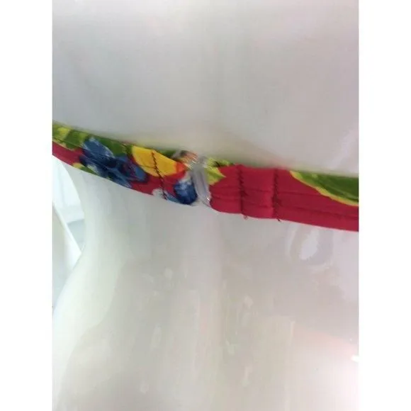 Listing Image Blurred Background