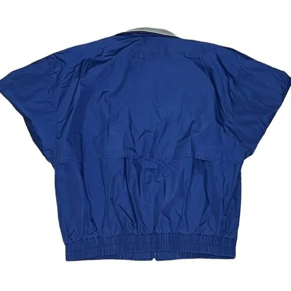 Listing Image Blurred Background