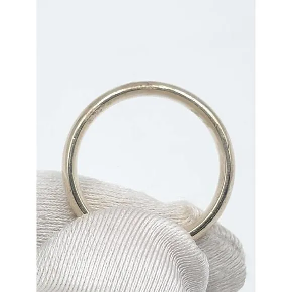 Listing Image Blurred Background