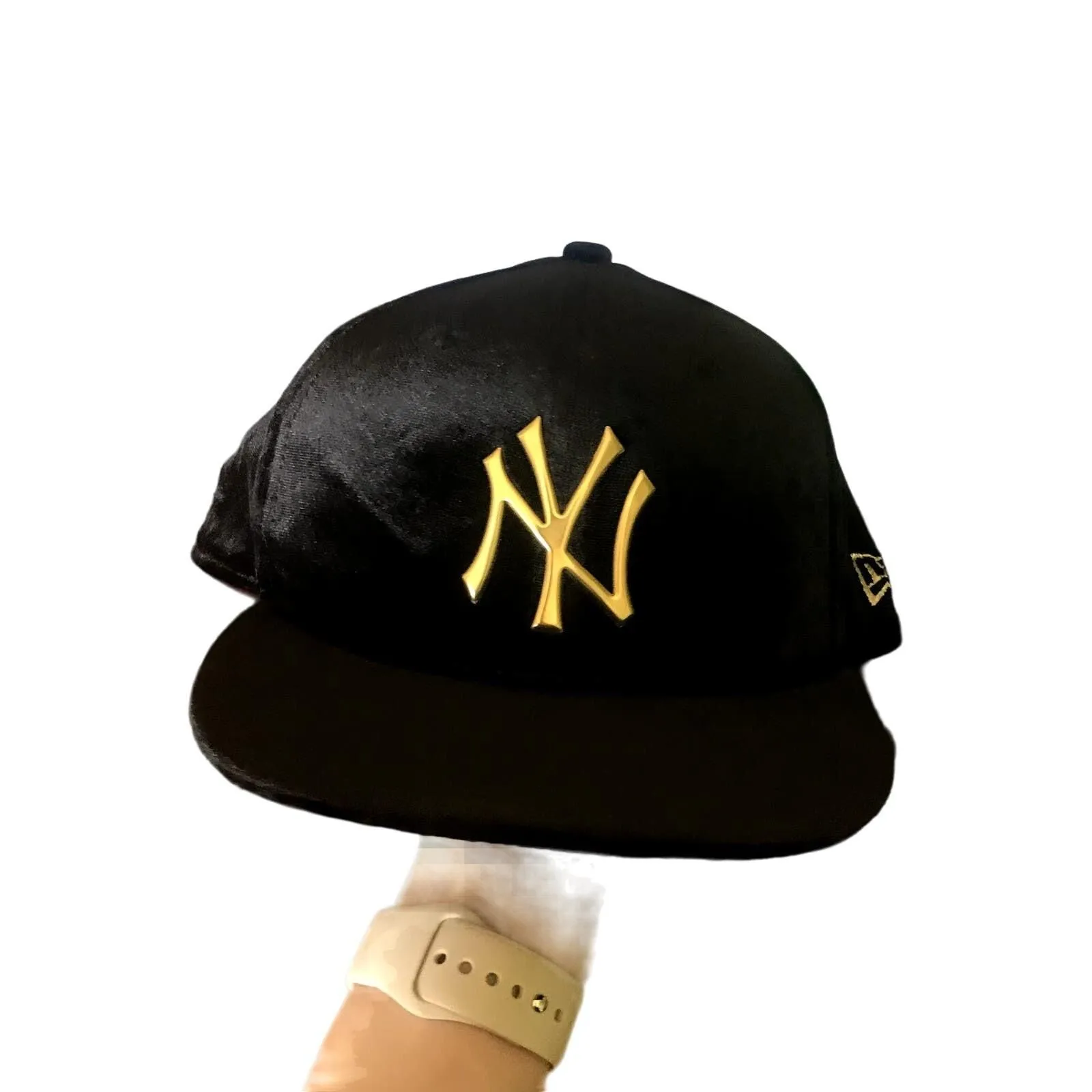 Product image for New Era New York Yankees Velvet Logo Snapback Hat - new-with-tags - New Era