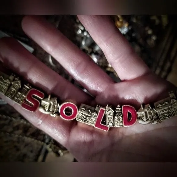 Product image for Vintage gold tone realtor bracelet