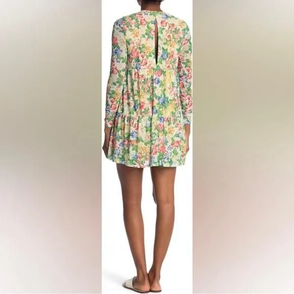 Listing Image Blurred Background