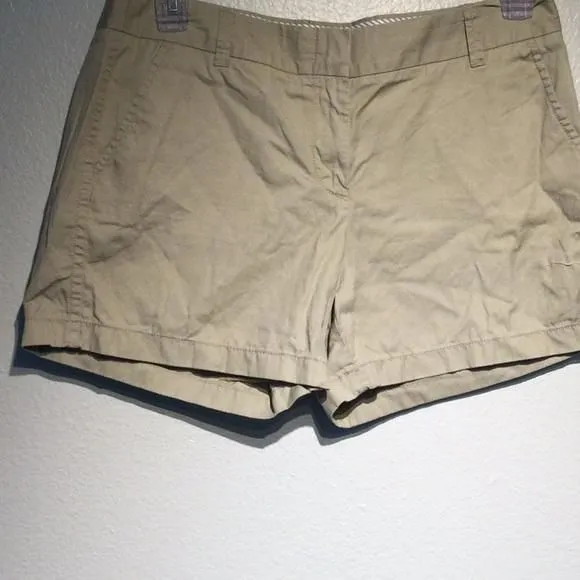 Listing Image Blurred Background
