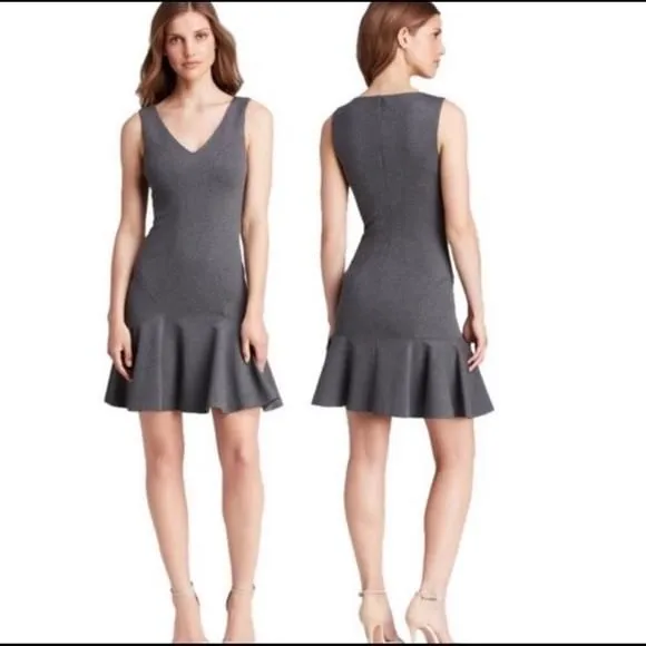 Product image for Diane Von Furstenberg dress Carla grey flared flouncy bottom size 8