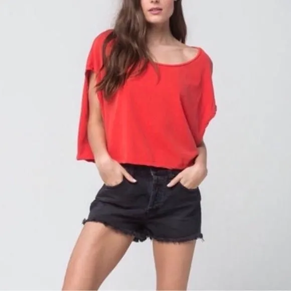 Listing Image Blurred Background