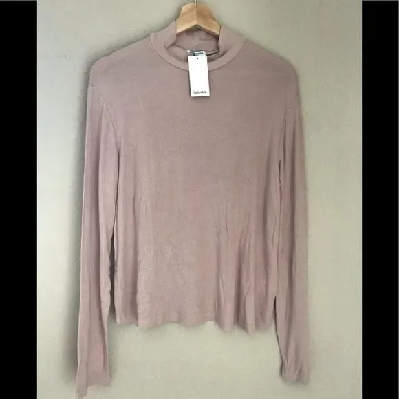 Listing Image Blurred Background
