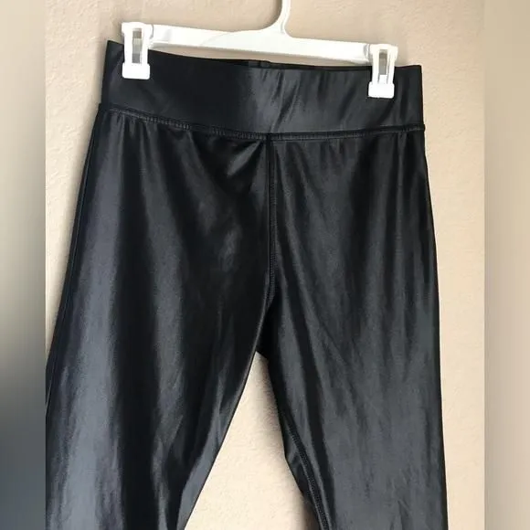 Listing Image Blurred Background