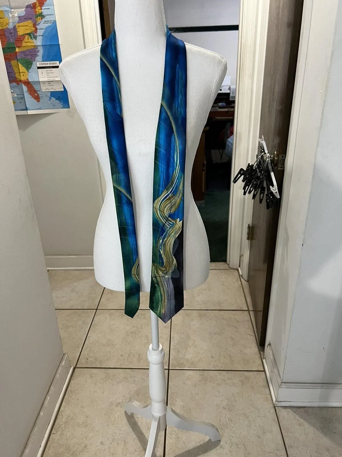 Product image for Jerry Garcia Banyan Tree II collection 64 Men’s Tie Vintage Silk Abstract