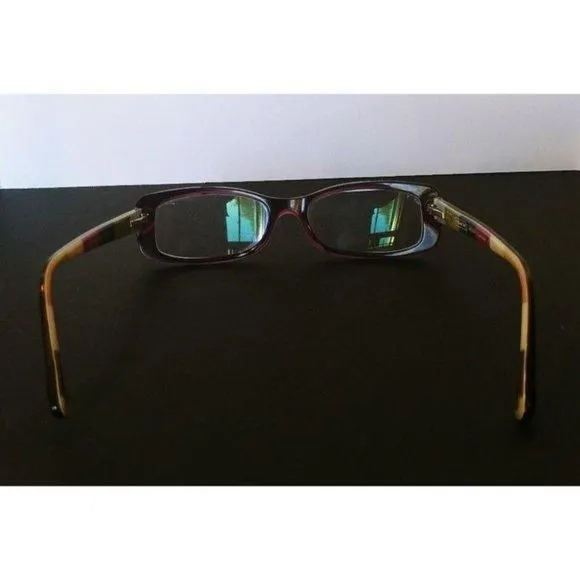 Listing Image Blurred Background