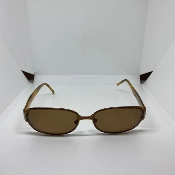 Listing Image Blurred Background