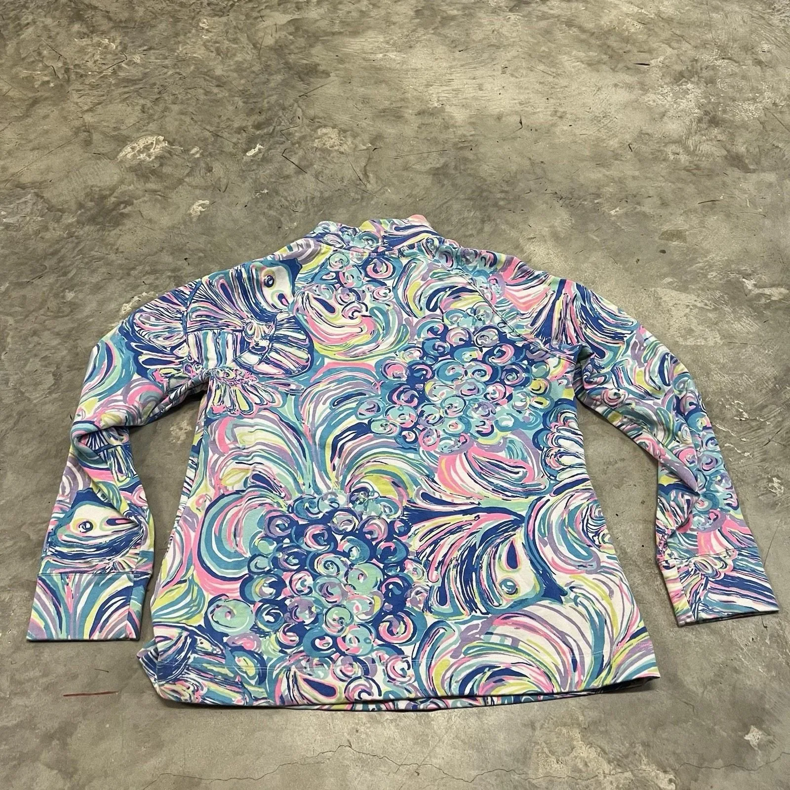 Listing Image Blurred Background