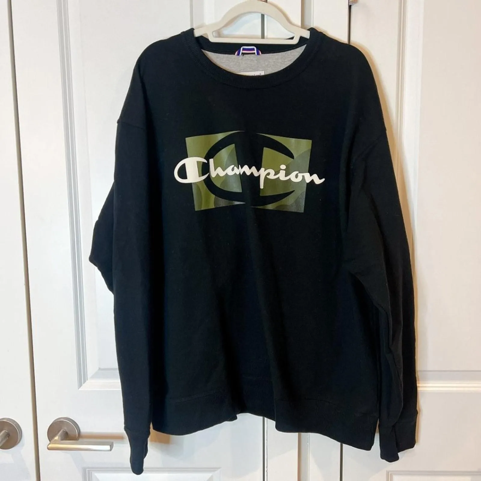 Product image for CHAMPION -NwoT- Sweatshirt Camouflage Logo Pullover Athleisure | 2XL​ - new-without-tags - Champion