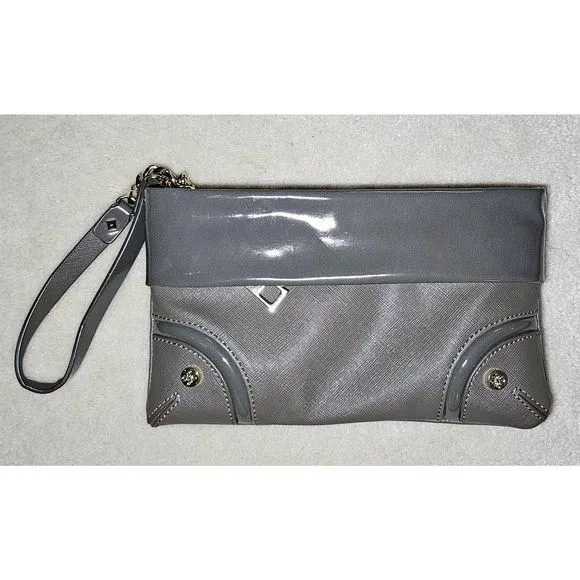 Product image for Simply Vera Wallet/Wristlet #96