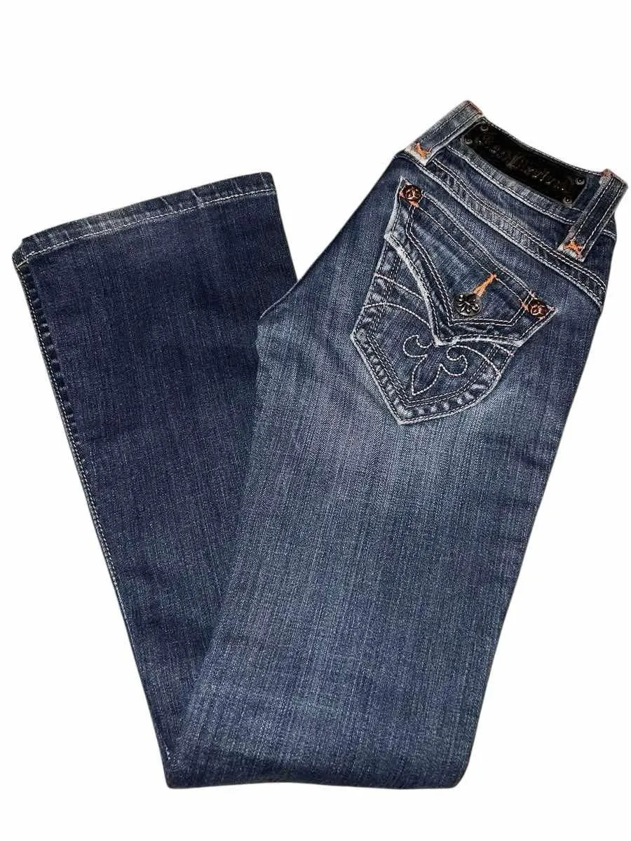 Listing Image Blurred Background