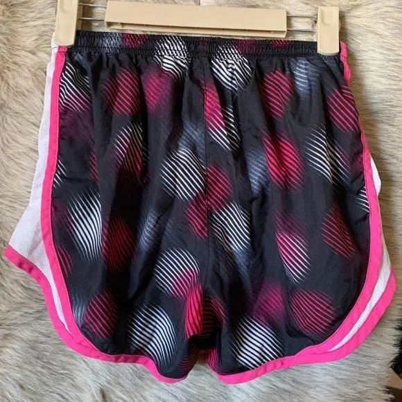 Listing Image Blurred Background