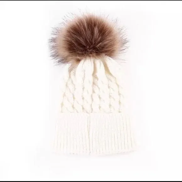 Product image for White/Cream New Pom Pom Beanie -> White/Cream new Pom Pom beanie